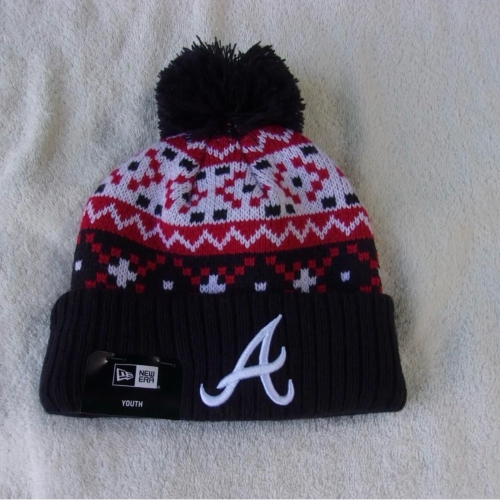 New Era Atlanta Braves Youth Knit Beanie NWT Red/Blue/White